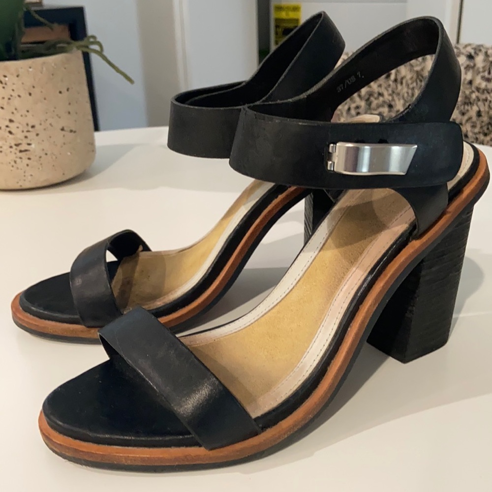 Rag & Bone stacked heel sandal size 37